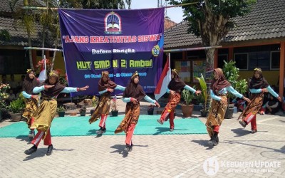 PENTAS SENI SISWA-SISWI SMPN 2 AMBAL