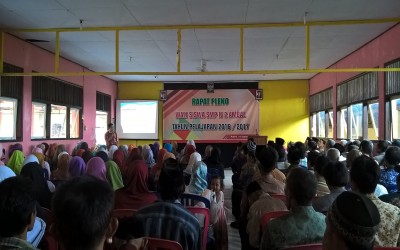 RAPAT PLENO