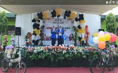 HUT SMP N 2 AMBAL BERLANGSUNG MERIAH